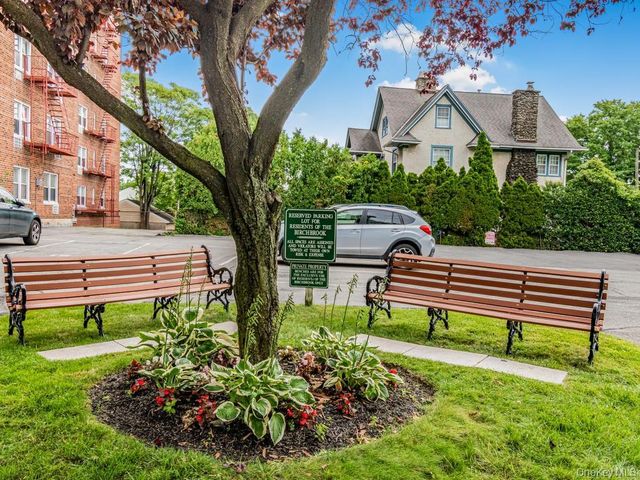415 Gramatan Avenue 4E, Mount Vernon, NY 10552