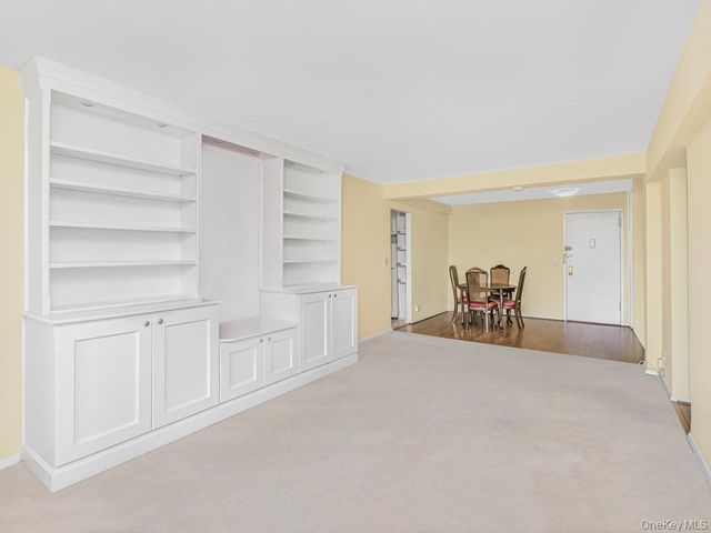 415 Gramatan Avenue 4E, Mount Vernon, NY 10552