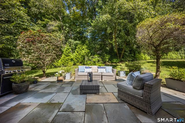 98 Old Boston Road, Wilton, CT 06897