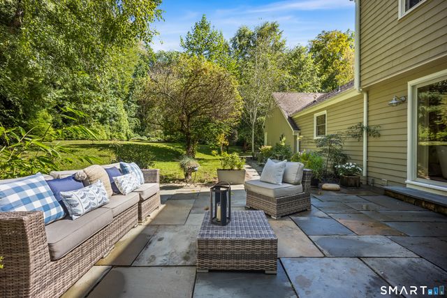98 Old Boston Road, Wilton, CT 06897