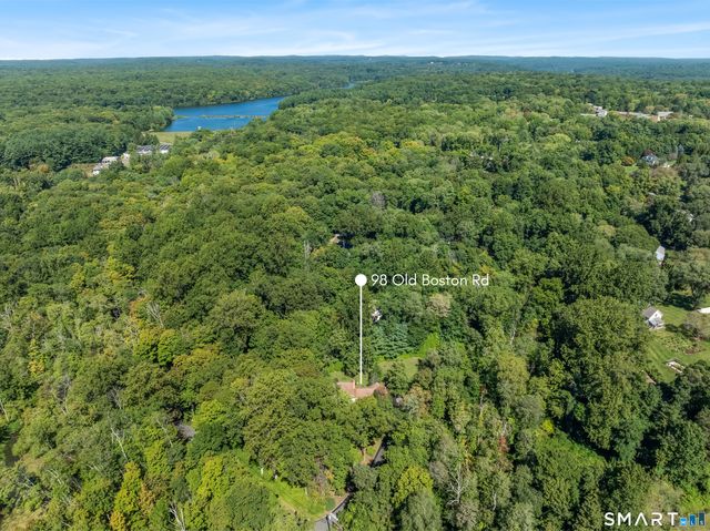 98 Old Boston Road, Wilton, CT 06897