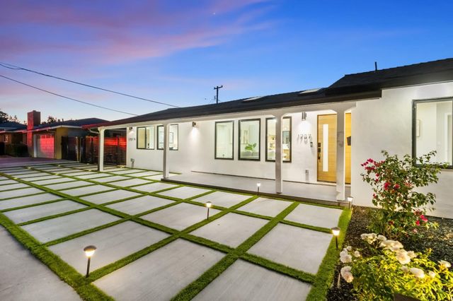 1707 Fruitdale Avenue, San Jose, CA 95128