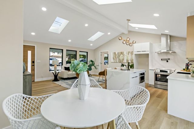 1707 Fruitdale Avenue, San Jose, CA 95128