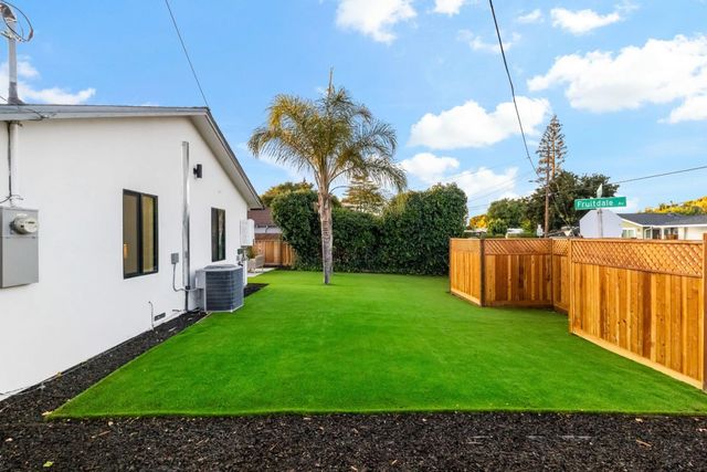1707 Fruitdale Avenue, San Jose, CA 95128