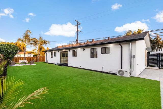 1707 Fruitdale Avenue, San Jose, CA 95128