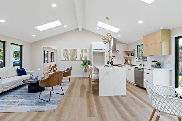 1707 Fruitdale Avenue, San Jose, CA 95128