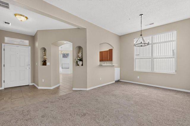 8008 Oso Rico Road NE, Albuquerque, NM 87122