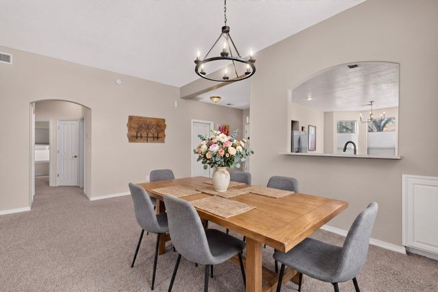 8008 Oso Rico Road NE, Albuquerque, NM 87122