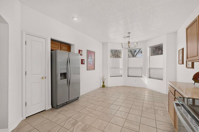 8008 Oso Rico Road NE, Albuquerque, NM 87122