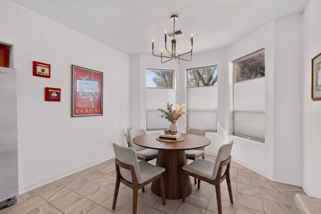 8008 Oso Rico Road NE, Albuquerque, NM 87122