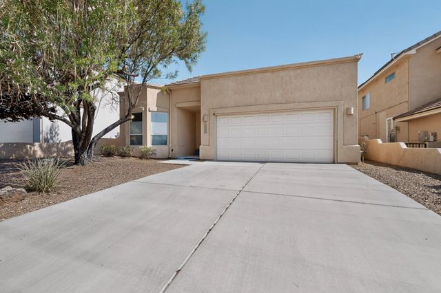 8008 Oso Rico Road NE, Albuquerque, NM 87122