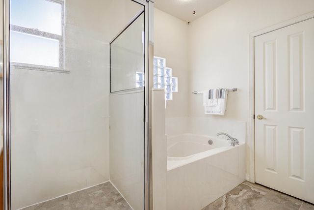 8008 Oso Rico Road NE, Albuquerque, NM 87122