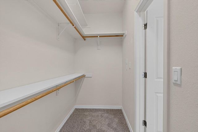 8008 Oso Rico Road NE, Albuquerque, NM 87122