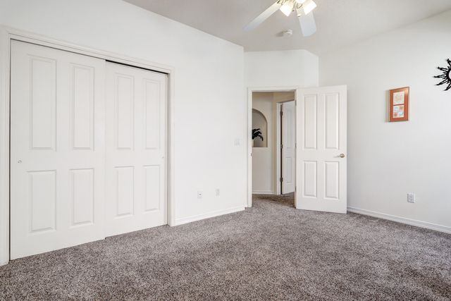 8008 Oso Rico Road NE, Albuquerque, NM 87122
