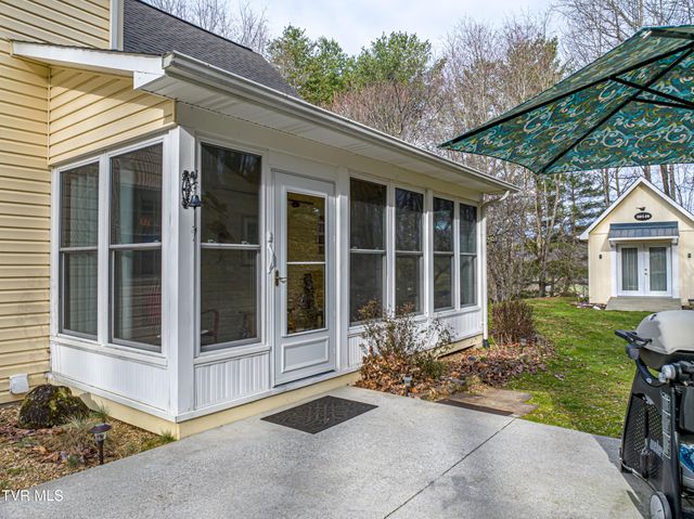 30146 Tobias Drive, Meadowview, VA 24361