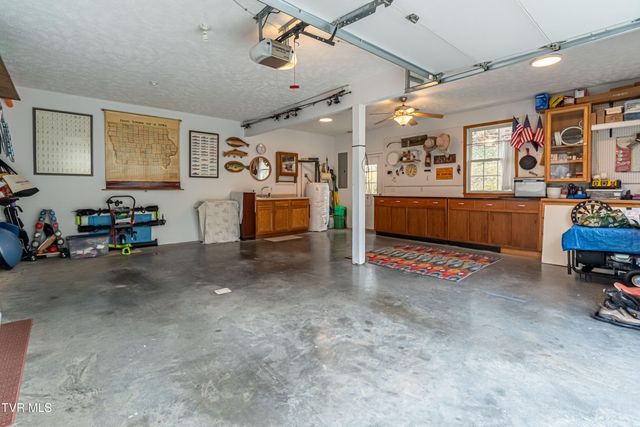 30146 Tobias Drive, Meadowview, VA 24361