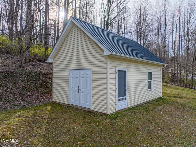 30146 Tobias Drive, Meadowview, VA 24361