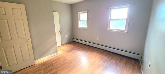 5790 MOUNTAIN RD, Dover, PA 17315