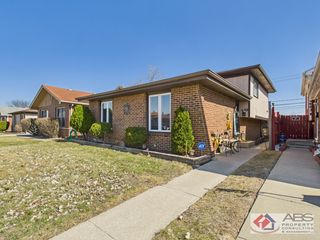 439 Hoxie Avenue, Calumet City, IL 60409