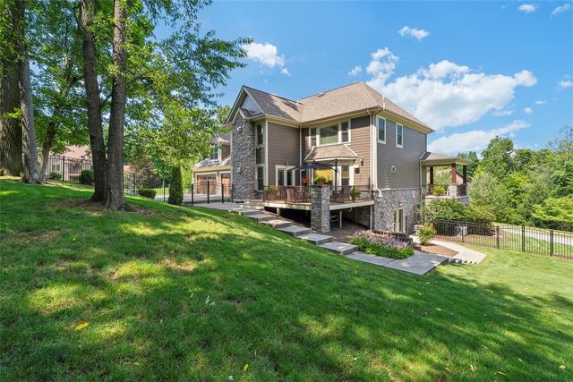 300 McCutcheon Court, Pine Twp, PA 15044