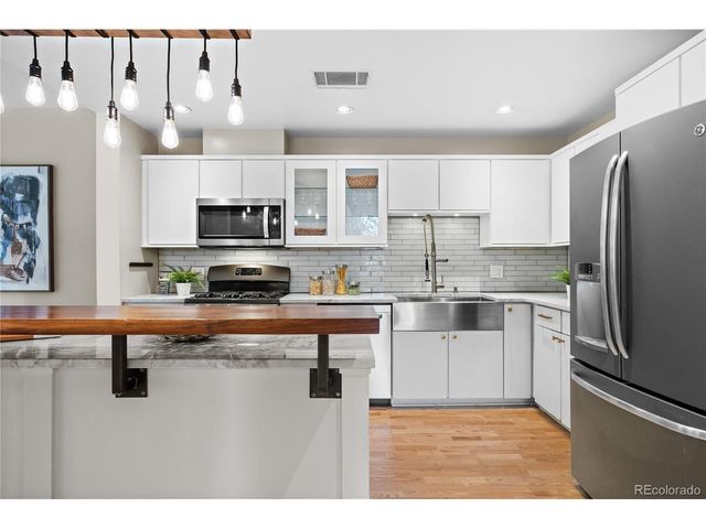1630 N Clarkson St 110, Denver, CO 80218
