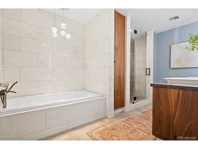 1630 N Clarkson St 110, Denver, CO 80218