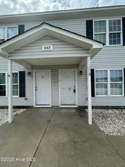 643 Fowler Manning Road Th 3, Richlands, NC 28574