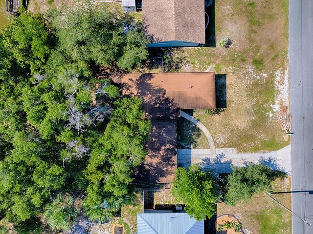 404 LOUIS STREET, Leesburg, FL 34748