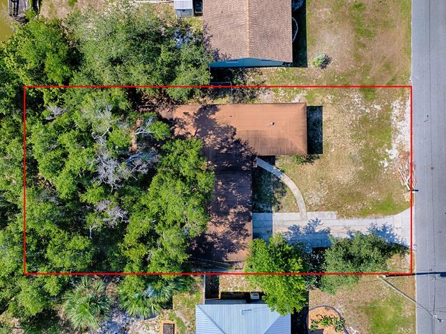 404 LOUIS STREET, Leesburg, FL 34748