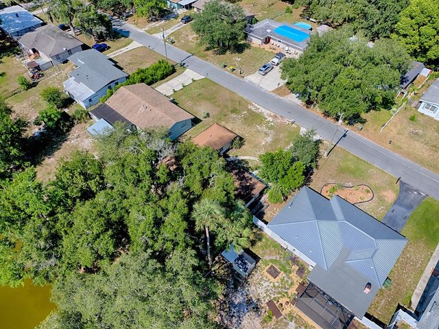 404 LOUIS STREET, Leesburg, FL 34748