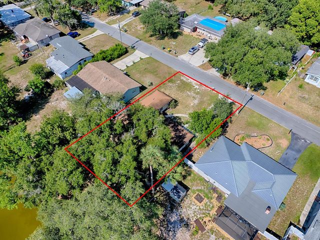 404 LOUIS STREET, Leesburg, FL 34748