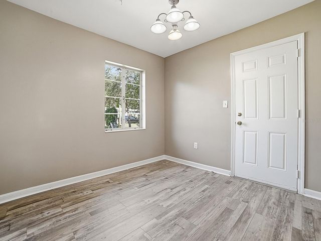 404 LOUIS STREET, Leesburg, FL 34748