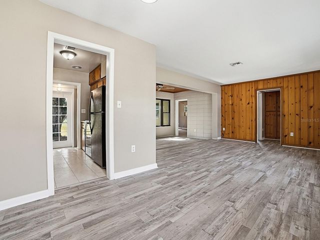 404 LOUIS STREET, Leesburg, FL 34748