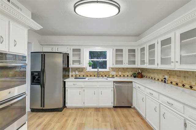 2219 Laurel Hill Drive, Houston, TX 77339