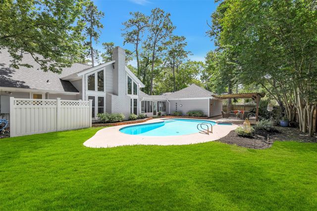 2219 Laurel Hill Drive, Houston, TX 77339