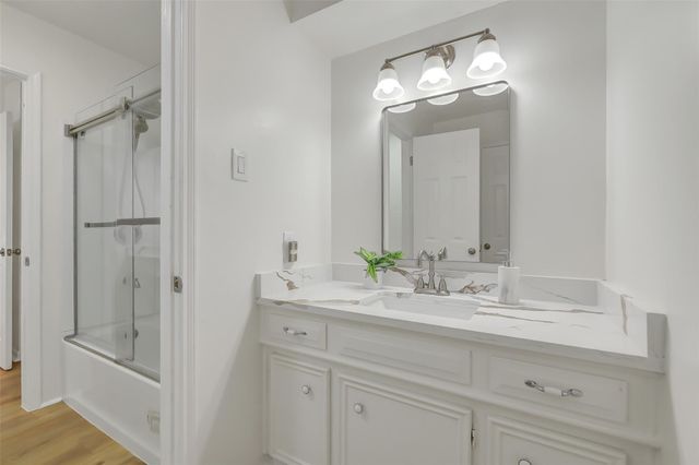 2219 Laurel Hill Drive, Houston, TX 77339