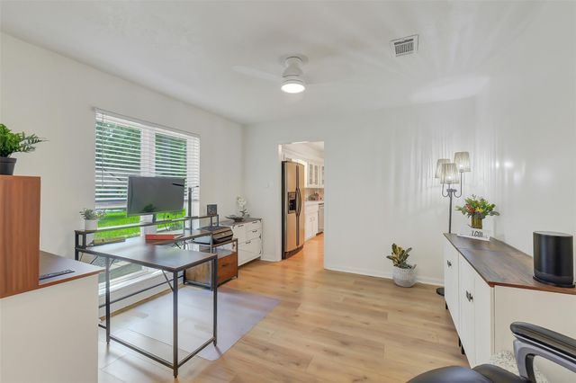 2219 Laurel Hill Drive, Houston, TX 77339