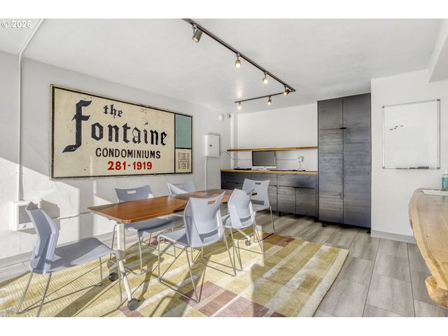 1220 Ne 17TH Ave 5F, Portland, OR 97232