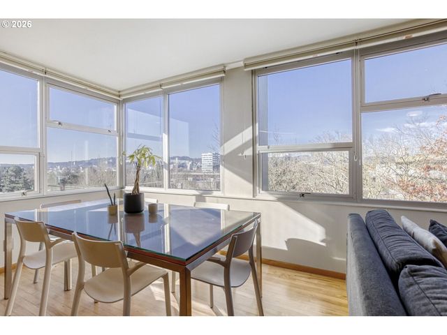 1220 Ne 17TH Ave 5F, Portland, OR 97232