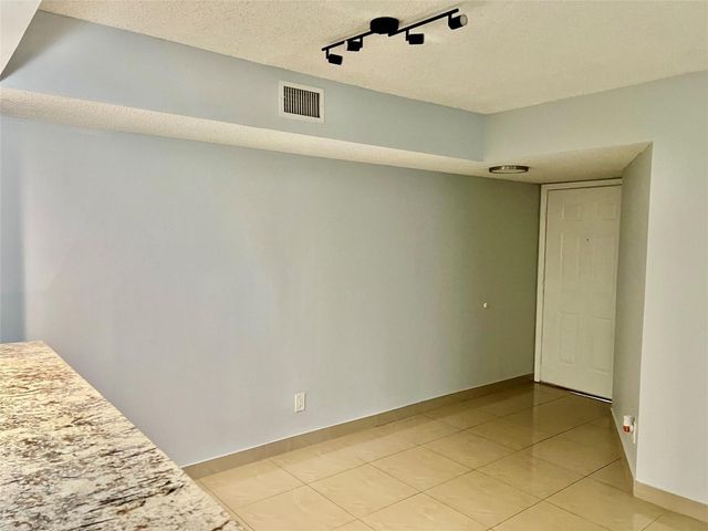 9288 W Atlantic Boulevard 1114, Coral Springs, FL 33071