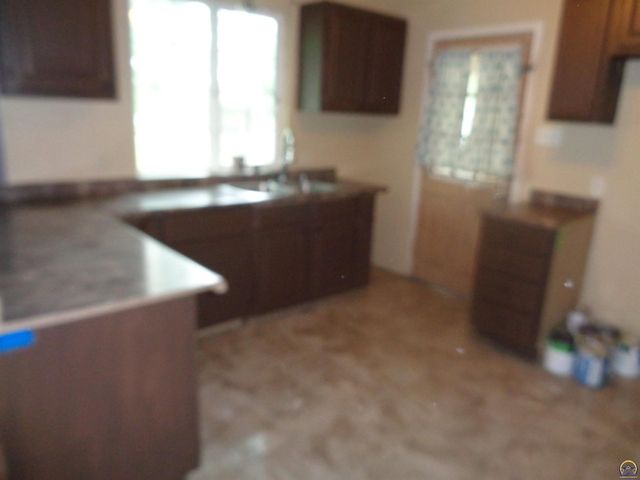 1347 NE Winfield AVE, Topeka, KS 66616
