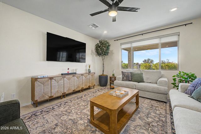 2540 W GRENADINE Road, Phoenix, AZ 85041
