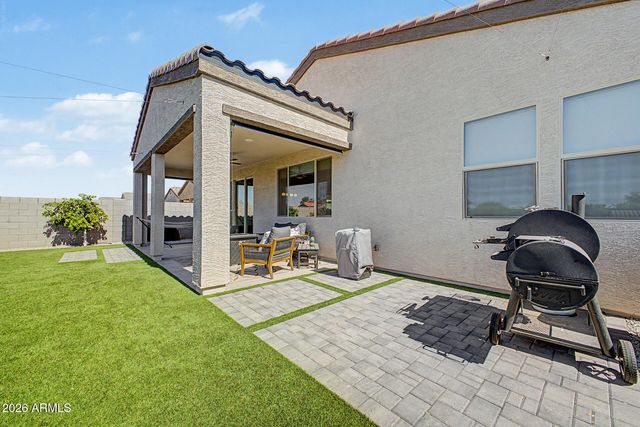 2540 W GRENADINE Road, Phoenix, AZ 85041