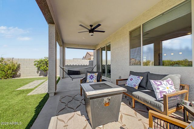 2540 W GRENADINE Road, Phoenix, AZ 85041