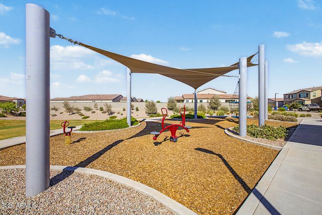 2540 W GRENADINE Road, Phoenix, AZ 85041