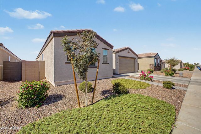 2540 W GRENADINE Road, Phoenix, AZ 85041