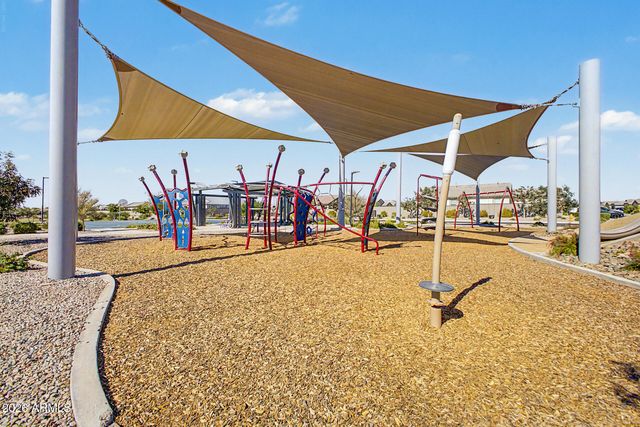 2540 W GRENADINE Road, Phoenix, AZ 85041