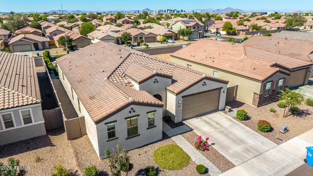 2540 W GRENADINE Road, Phoenix, AZ 85041