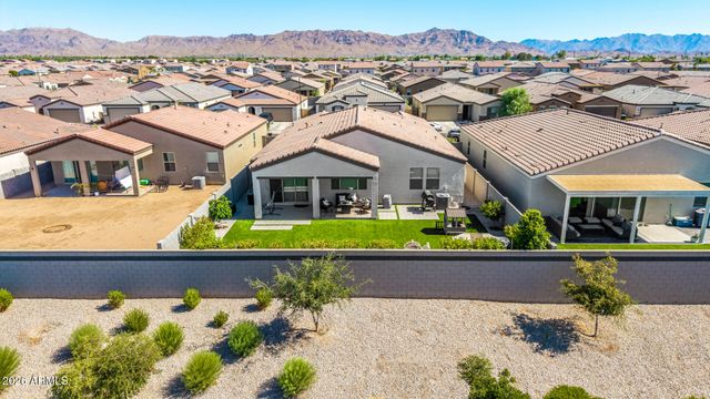 2540 W GRENADINE Road, Phoenix, AZ 85041