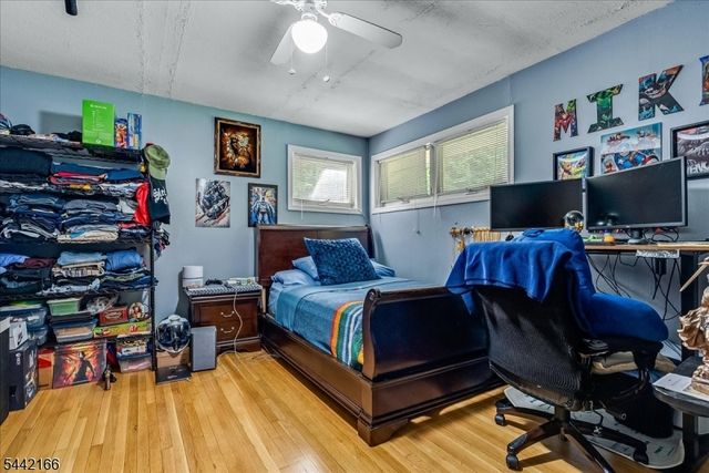 166 Glenside Trl, Byram Twp., NJ 07871